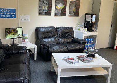 Archer's Autos car garage in Telford